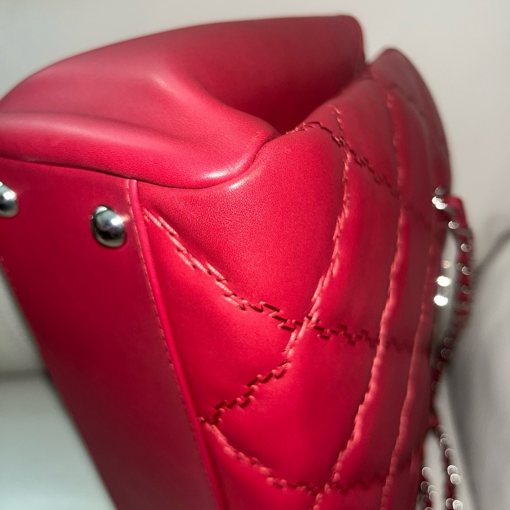 Chanel Red Quilted Leather Shoulder Bag with Chain Strap - Picture 3 of 10